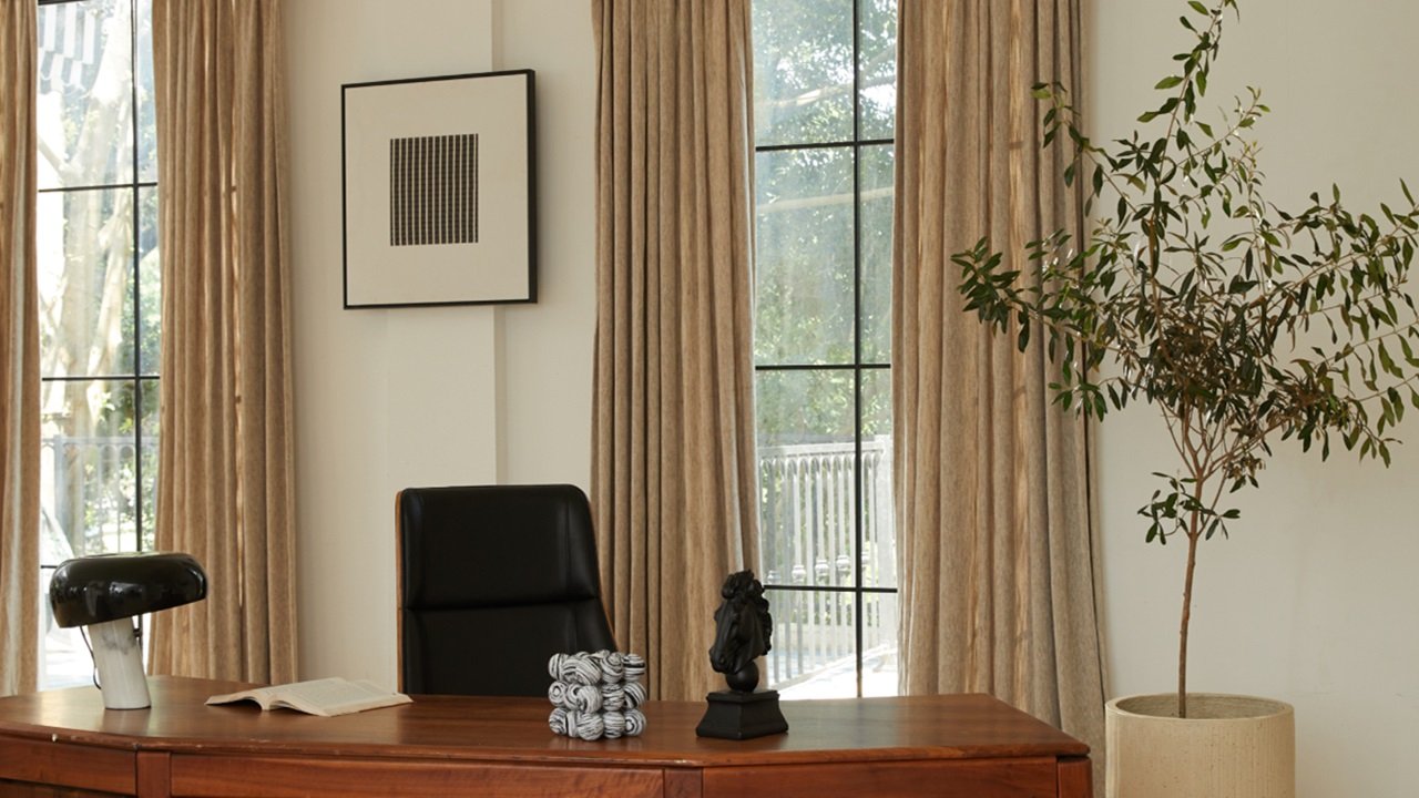 How to Choose the Perfect Curtain Fabric for Your Home