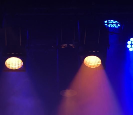 The Top 5 Reasons to Invest in LED Stage Lighting